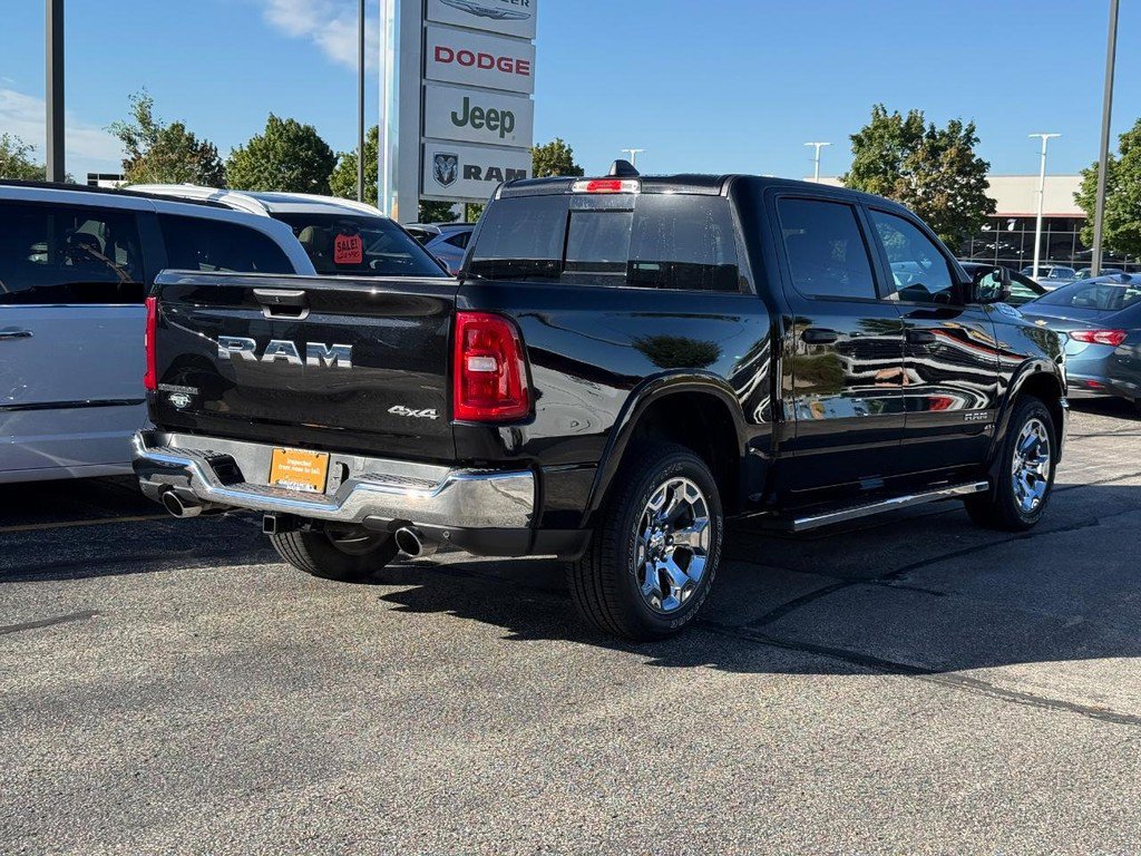 Certified 2025 RAM 1500 Big Horn AWD/4WD image 3