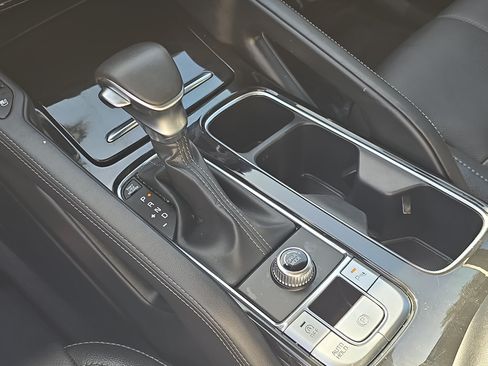 Used 2023 Kia Telluride EX FWD image 27