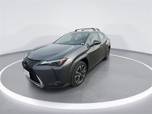 Used 2023 Lexus UX 250h AWD w/ Premium Package image 4