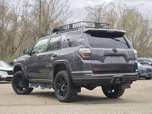 Used 2021 Toyota 4Runner Nightshade image 14