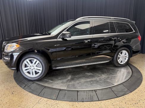 Used 2013 Mercedes-Benz GL 450 GL 450 4MATIC AWD 4dr SUV image 3