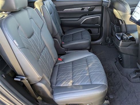 Used 2025 Kia Telluride SX Prestige X-Line image 14