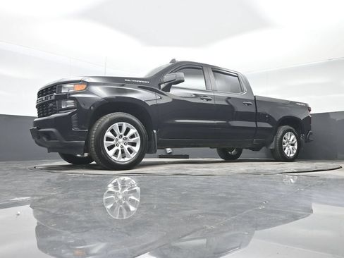 Used 2021 Chevrolet Silverado 1500 Custom w/ LPO, Dark Essentials Package AWD/4WD image 30
