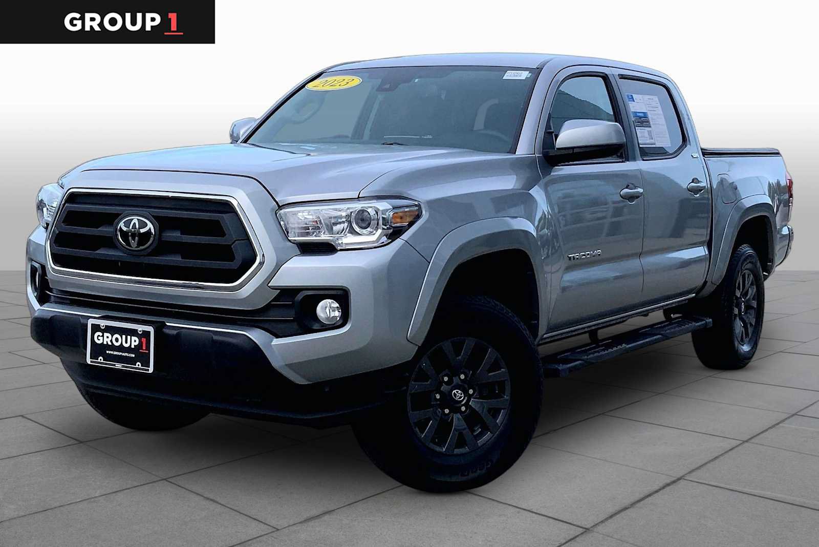 Used 2023 Toyota Tacoma SR5 AWD/4WD image 1