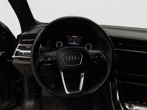 Used 2021 Audi Q7 3.0T Prestige image 12