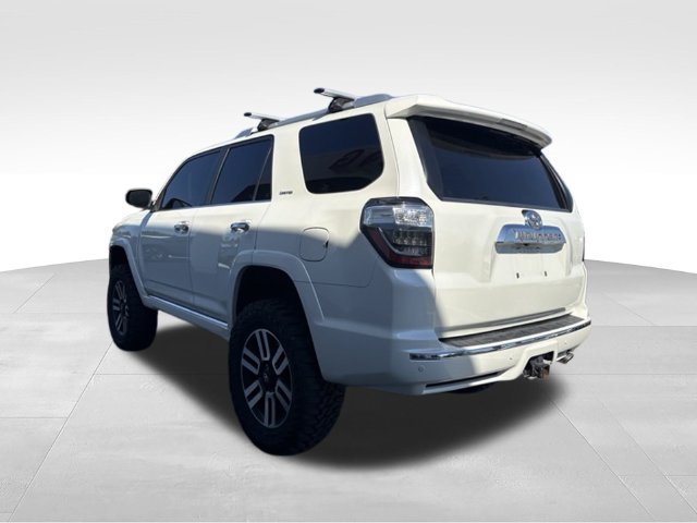 Used 2022 Toyota 4Runner Limited RWD image 9