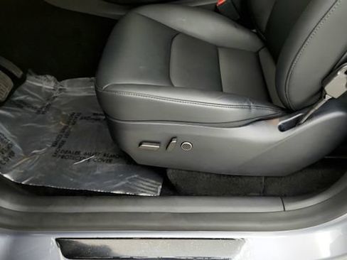 Used 2025 Tesla Model Y Long Range RWD image 47