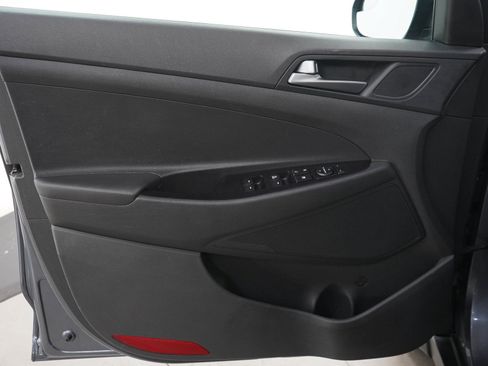 Used 2017 Hyundai Tucson SE w/ Cargo Package FWD image 20