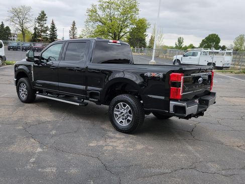 Certified 2025 Ford F250 Lariat AWD/4WD image 9