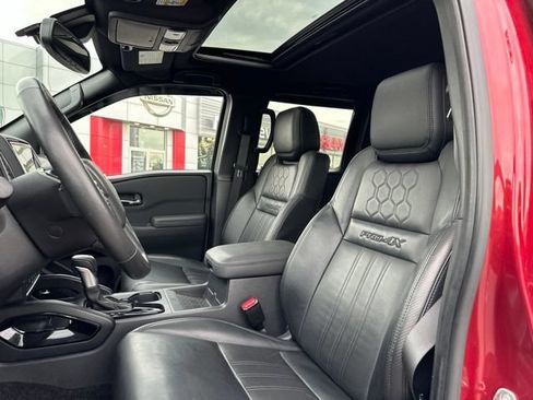 Used 2022 Nissan Frontier PRO-4X w/ Pro-4X Premium Package AWD/4WD image 13