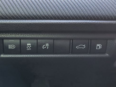 Used 2026 Toyota Camry SE w/ Multimedia Upgrade Package image 35