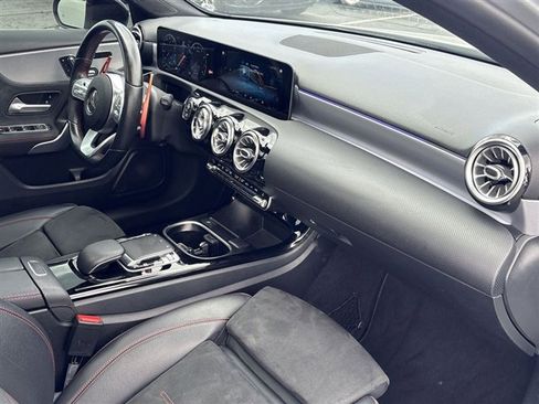 Used 2020 Mercedes-Benz A 220 4MATIC image 28