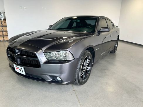 Used 2014 Dodge Charger R/T AWD/4WD image 3