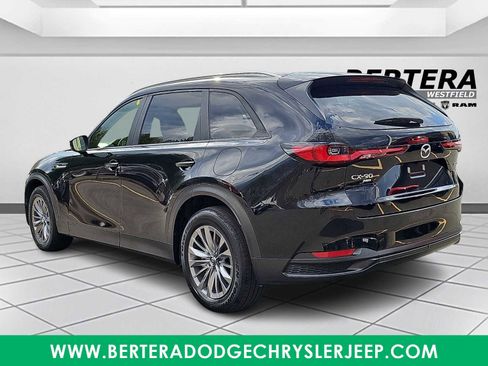 Used 2025 MAZDA CX-90 3.3 Turbo w/ Select Package AWD/4WD image 4