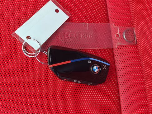 Used 2026 BMW M5 AWD/4WD image 33