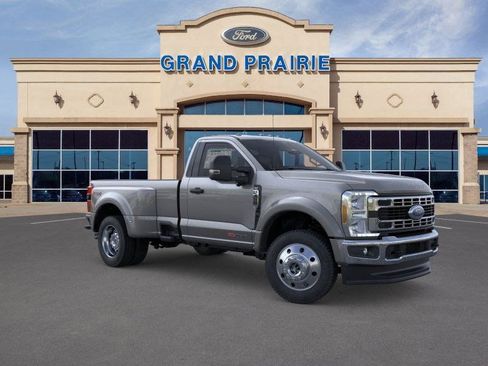 New 2026 Ford F450 XLT w/ 360-Degree Camera Package image 8