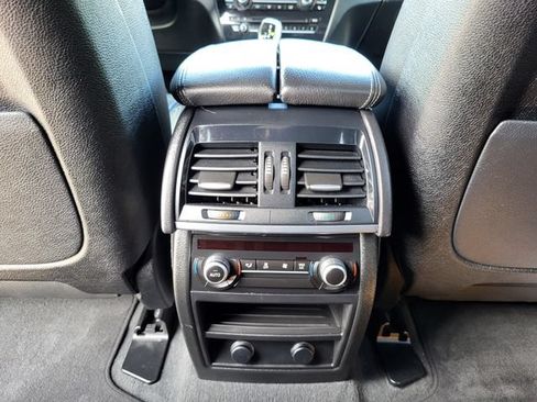 Used 2018 BMW X5 xDrive40e AWD/4WD image 24