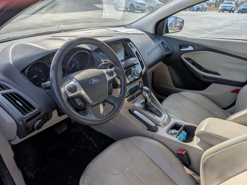 Used 2012 Ford Focus SEL image 12