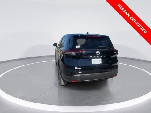 Certified 2025 Nissan Rogue S image 7