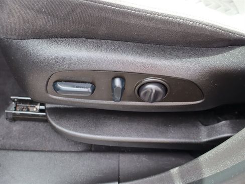 Used 2022 Chevrolet Equinox LT AWD/4WD image 13