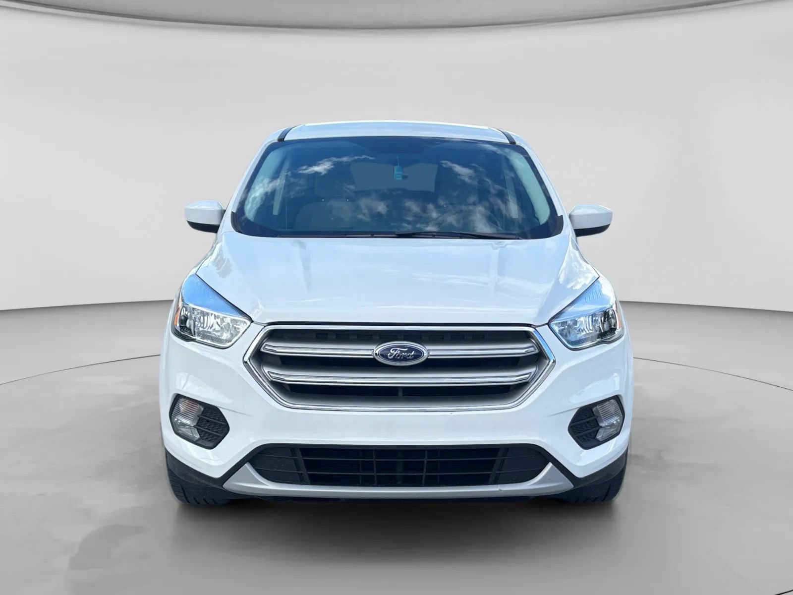 Used 2017 Ford Escape SE FWD image 8