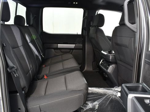 New 2026 Ford F150 XLT w/ Equipment Group 302A MID AWD/4WD image 19