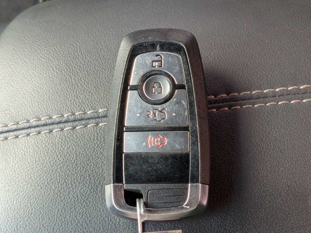 Used 2025 Ford Mustang Coupe RWD image 29