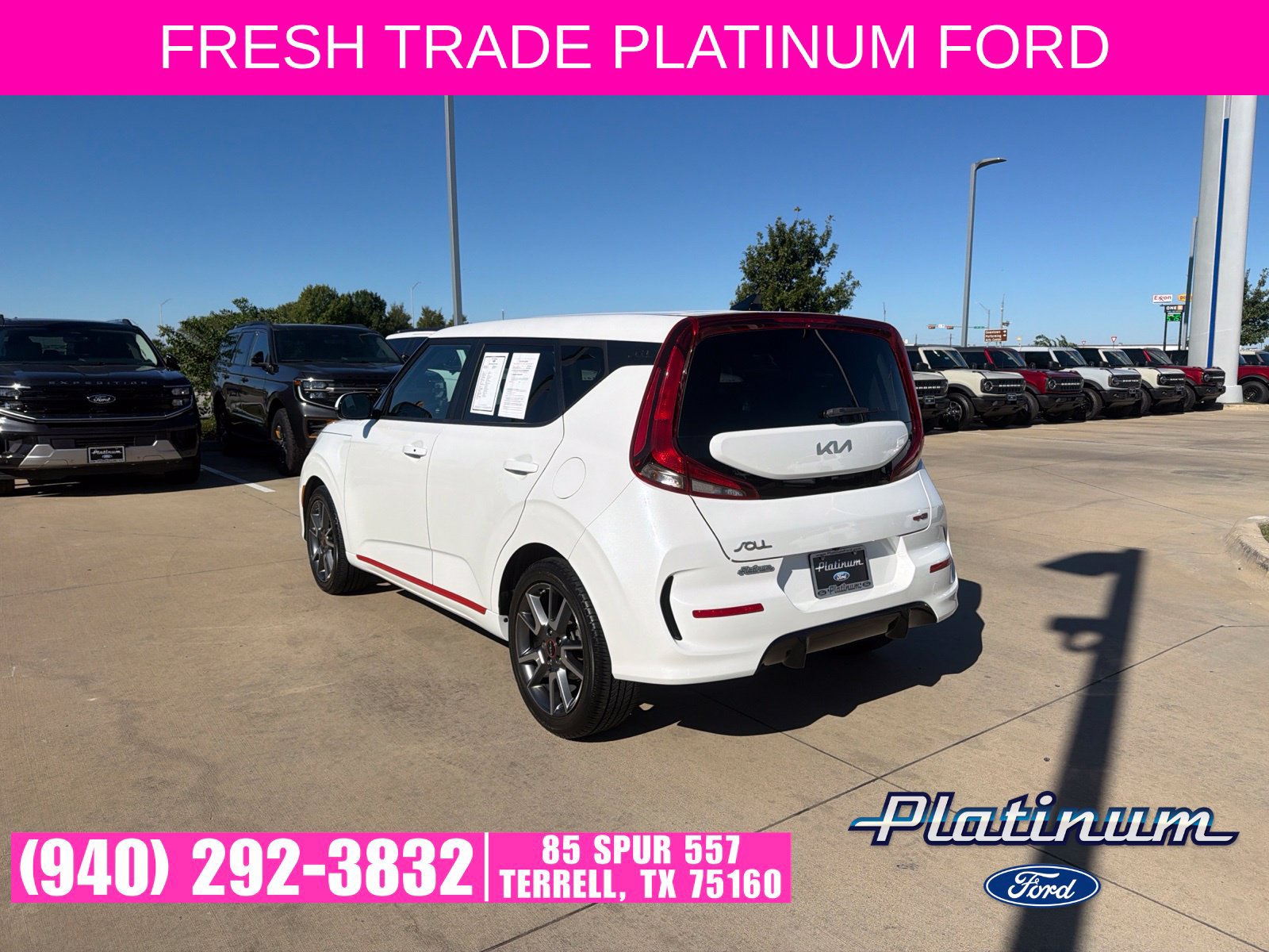 Used 2022 Kia Soul GT-Line FWD image 3