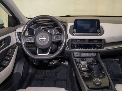 Certified 2023 Nissan Rogue SV w/ SV Premium B Package image 7