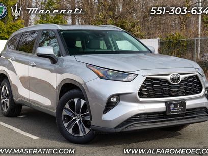 Used 2023 Toyota Highlander XLE