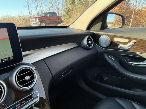 Used 2017 Mercedes-Benz C 300 C 300 4MATIC image 17
