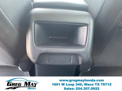 Used 2025 Honda HR-V LX image 17
