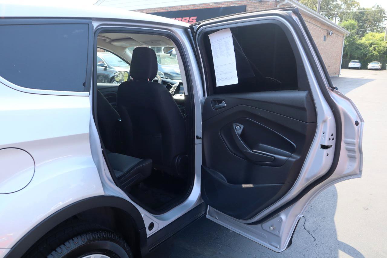Used 2019 Ford Escape SE FWD image 13