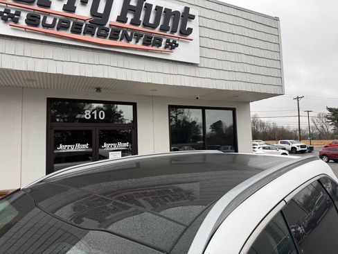 Used 2025 Kia Sorento S w/ Panoramic Sunroof Package image 12