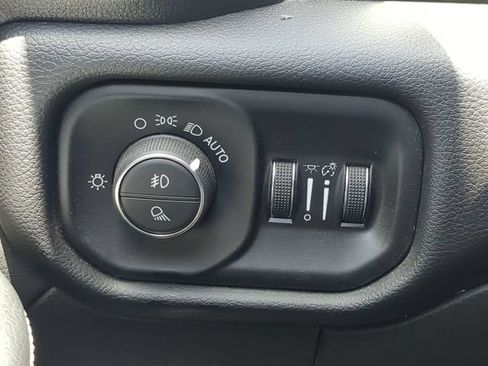 Used 2024 RAM 2500 Laramie w/ Safety Group AWD/4WD image 29