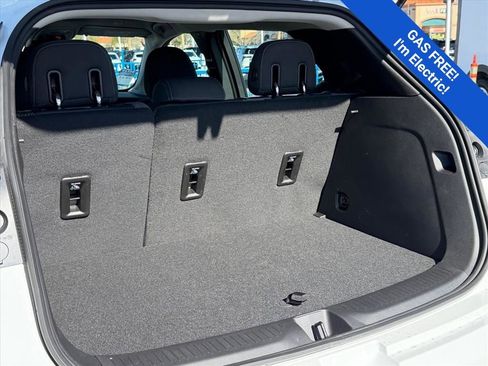 New 2027 Chevrolet Bolt LT w/ Comfort Package image 8