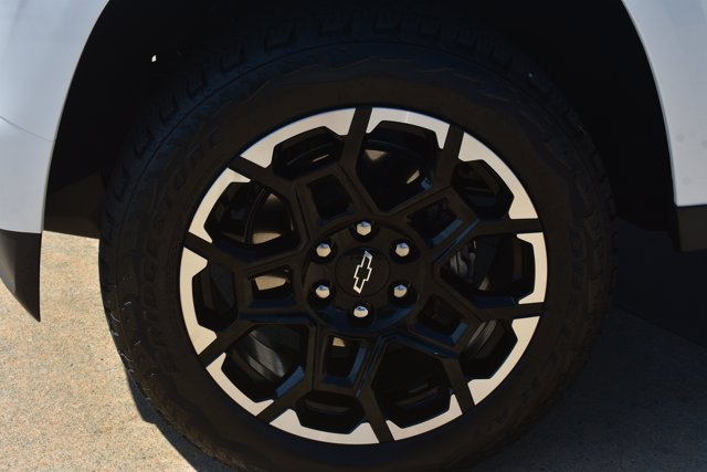 New 2026 Chevrolet Colorado Z71 w/ Technology Package AWD/4WD image 10