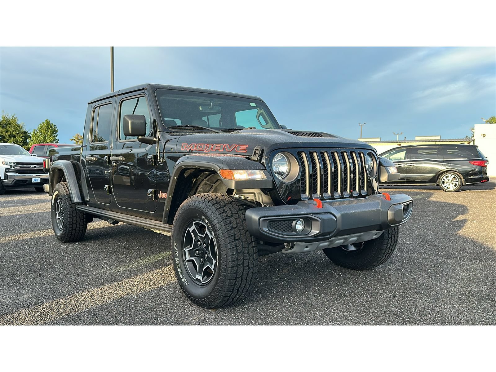 Used 2023 Jeep Gladiator Mojave w/ Cold Weather Group AWD/4WD image 8