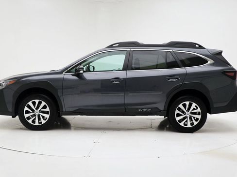 Used 2024 Subaru Outback Premium AWD/4WD image 5