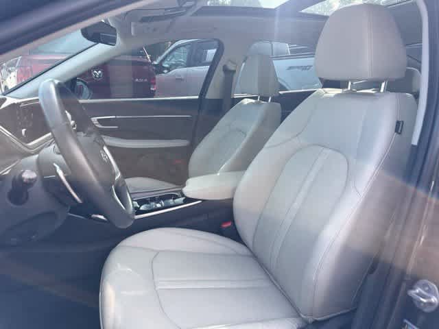 Used 2023 Hyundai Sonata Limited w/ Cargo Package FWD image 13