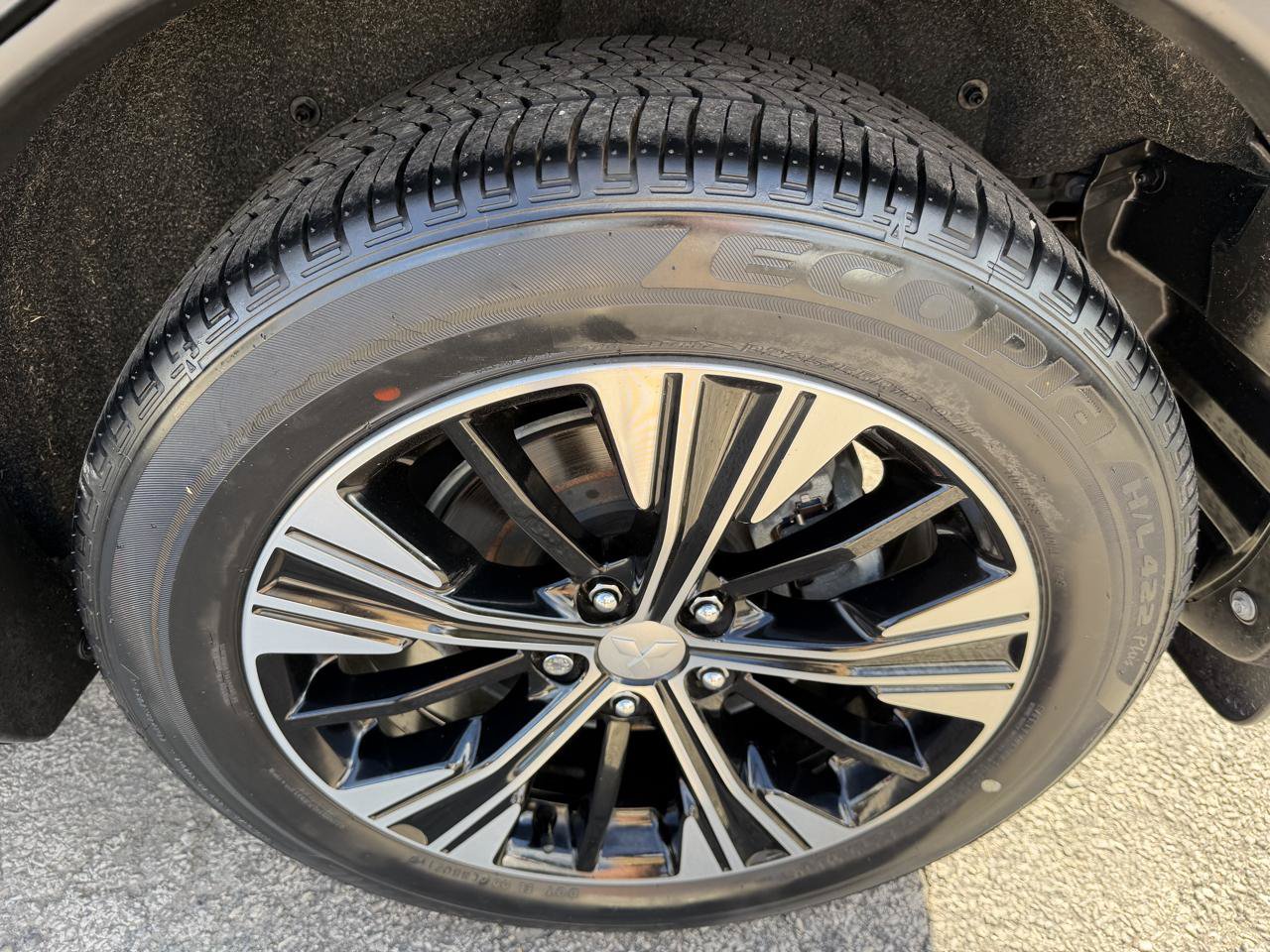 Used 2019 Mitsubishi Eclipse Cross SEL AWD/4WD image 9