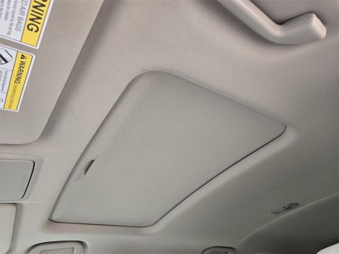 Used 2021 Honda CR-V Touring image 27