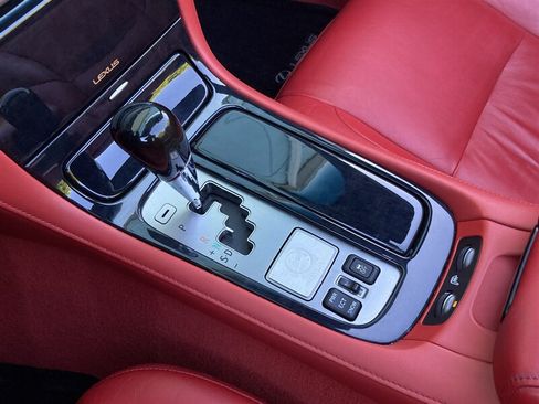 Used 2007 Lexus SC 430 Convertible RWD image 28