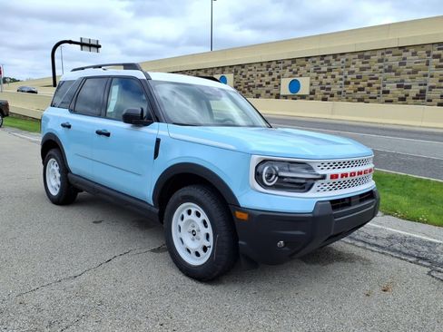 New 2026 Ford Bronco Sport Heritage AWD/4WD image 2