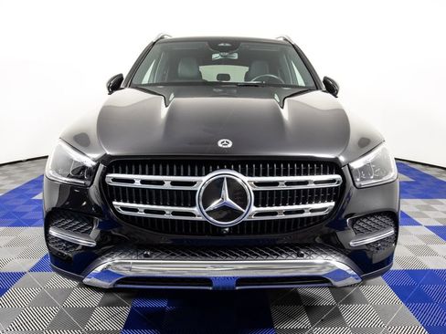 Used 2025 Mercedes-Benz GLE 350 4MATIC image 2