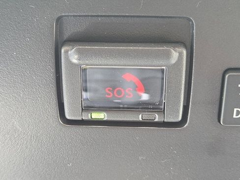 New 2025 Lexus ES 350 Ultra Luxury image 24