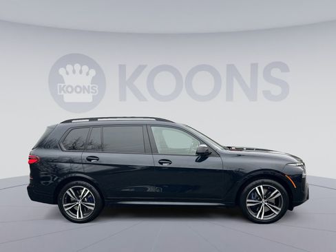 Used 2023 BMW X7 M60i w/ Executive Package image 8