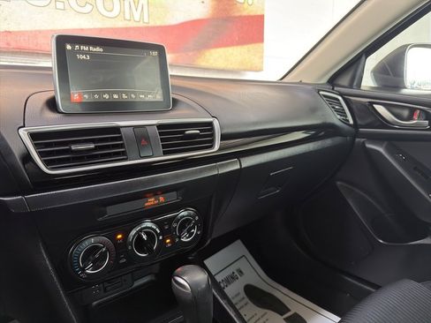 Used 2016 MAZDA MAZDA3 i Touring image 23