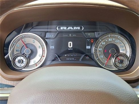 Used 2022 RAM 2500 Limited image 16