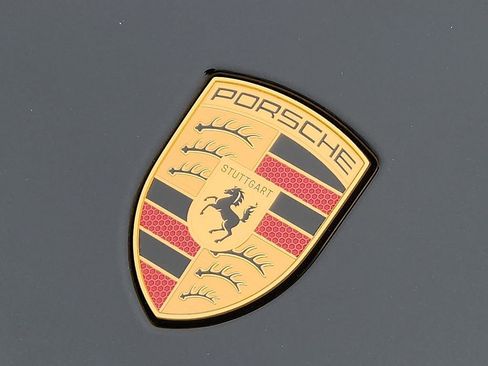 New 2026 Porsche Cayenne image 23